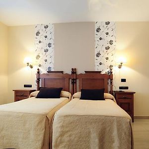 Habitación Económica con 2 Camas Individuales